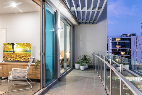 Russell St. Retreat Near Brisbane Convention Centre - Newcastle Accommodation 2
