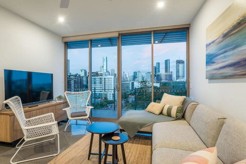 Russell St. Retreat Near Brisbane Convention Centre - Newcastle Accommodation 3