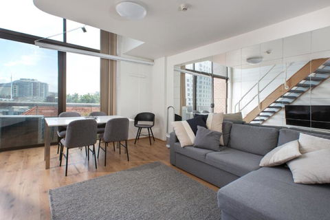 S203S - The Loft By Darling Harbour - Newcastle Accommodation 0
