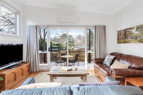 Sahaja Cottage Wentworth Falls - New Castle Tourism 2