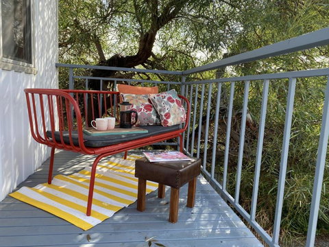 Salty Grape Apartments - Newcastle Accommodation 2