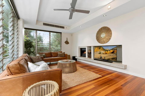 Sanctuary @ Sunshine - New Castle Tourism 0