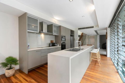 Sanctuary @ Sunshine - New Castle Tourism 3