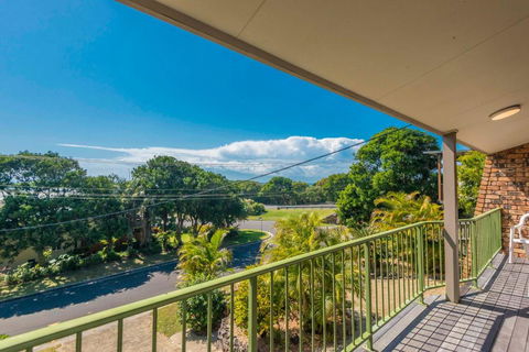 Sand Dunes - New Castle Tourism 3