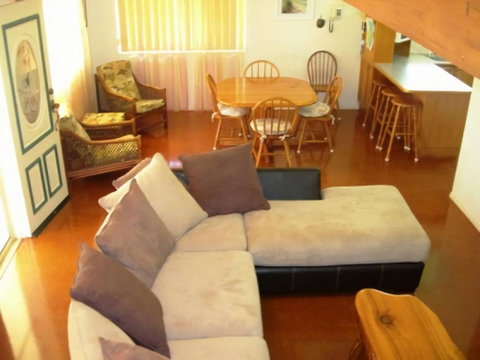 Sand Piper Cottage Rainbow Beach - Newcastle Accommodation 1