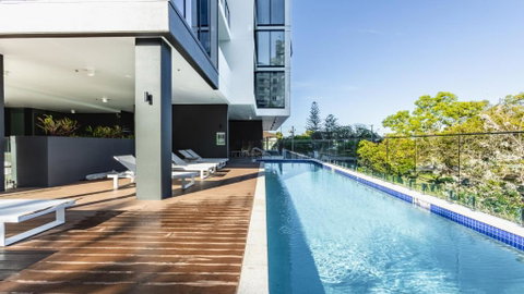 Sandbar Burleigh - Newcastle Accommodation 1