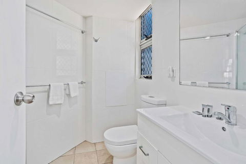 Sandown - Hosted By Burleigh Letting - New Castle Tourism 2