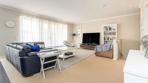 Sandpiper 9 - Close To Town And Beach - Newcastle Accommodation 3
