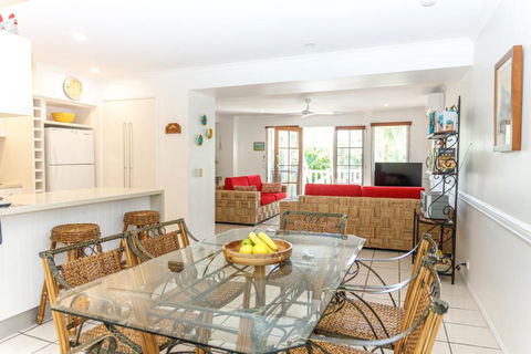 Sandy Beach Resort - Newcastle Accommodation 3