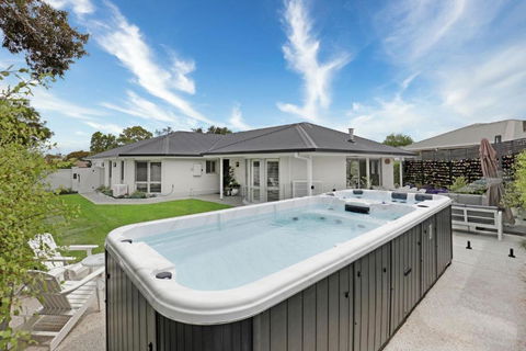 Sandy Delight Inverloch - Newcastle Accommodation 2