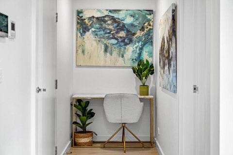 Sky Luxury Inc With Pool Gym Wifi - New Castle Tourism 2