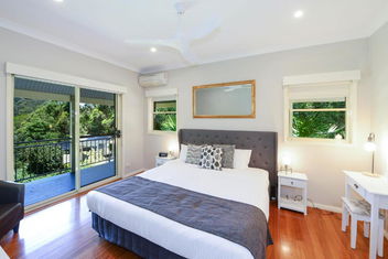 The Acreage Boutique Guesthouse with Newcastle Accommodation