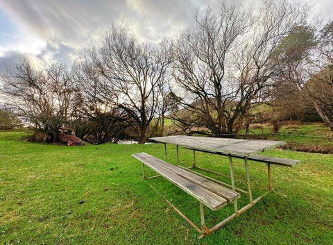 The Bushmill Cottage - Newcastle Accommodation 1