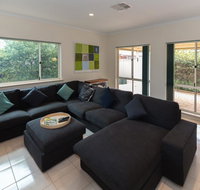 Beachside at Normanville - 7 Ronald Street - Newcastle Accommodation