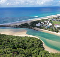 Beachside Bliss - Newcastle Accommodation