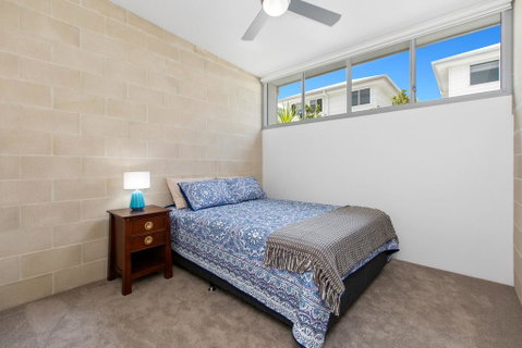 BEACHSIDE HAVEN - Newcastle Accommodation 2