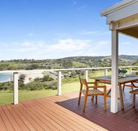Beachview - walking track straight down to the beach - Newcastle Accommodation