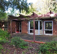 BEECHWOOD - SURF SIDE - New Castle Tourism