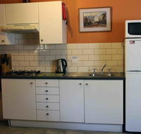 Beedelup House Cottages - New Castle Tourism