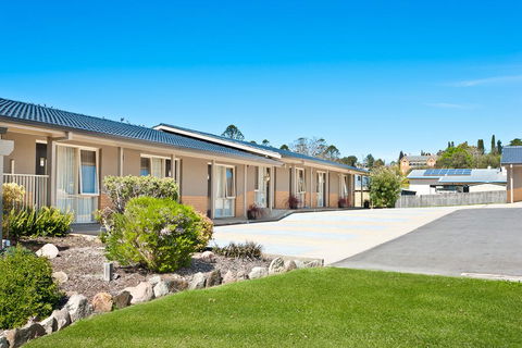 Bega Village Motor Inn - New Castle Tourism 0