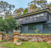 Bellara - your home among the gum trees - New Castle Tourism