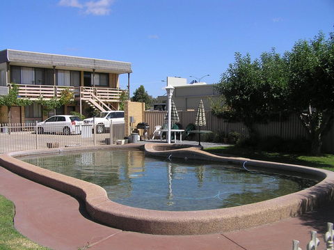 Belltower Motor Inn - Newcastle Accommodation 3