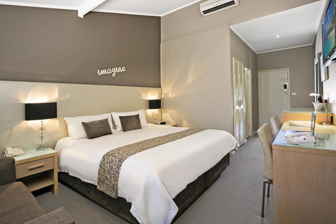Best Western Sanctuary Inn - Newcastle Accommodation 1