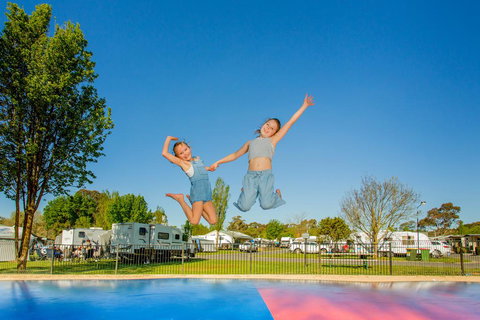 BIG4 Ballarat Goldfields Holiday Park - New Castle Tourism 0