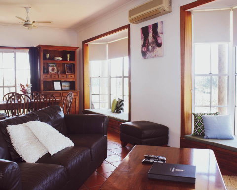 Bimbadgen - Newcastle Accommodation 0