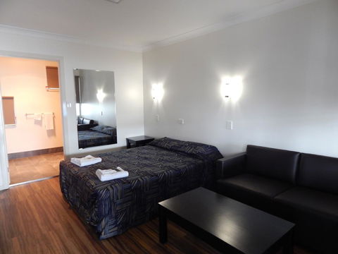 Blackwater Hotel Motel - Newcastle Accommodation 2