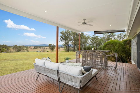 Blackwattle Retreats - Newcastle Accommodation 1