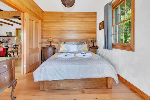 Blackwood Park Cottages Mole Creek - Newcastle Accommodation 2