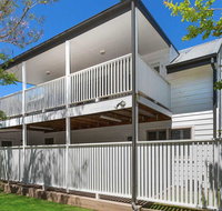 Blake Loft on Manning - 500 metres to two beaches - Newcastle Accommodation