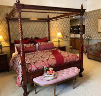 Bli Bli House Riverside Retreat - Newcastle Accommodation