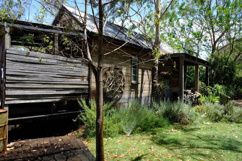 The Laurels Of Chinchilla - New Castle Tourism 3