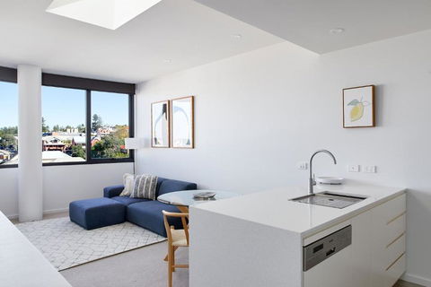 The Loft - Newcastle Accommodation 2
