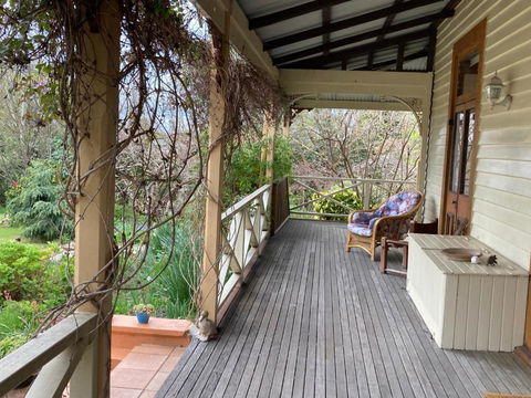 Winterbrook House - New Castle Tourism 3