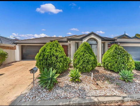 Yay! Enjoy An Entire House - Quiet, Spacious And Beautiful Stay In Melbourne - New Castle Tourism 0