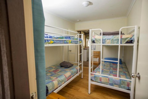 YHA Pittwater Eco, Sydney - Newcastle Accommodation 1