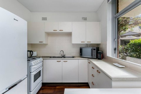 YNG03 - Cremorne - Young Street - Newcastle Accommodation 2