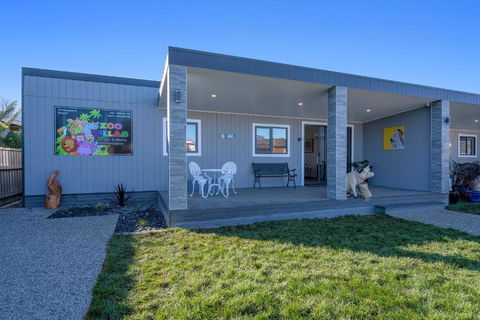 Zoo Villas : Villa Zebra - Central Wynyard - New Castle Tourism 0