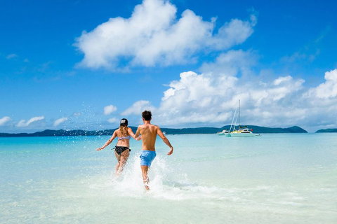 Whitehaven Beach And Hill Inlet Lookout Full-Day Snorkeling Cruise By High-Speed Catamaran - Newcastle Accommodation 4