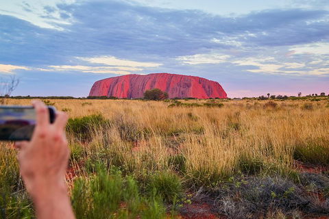 Uluru (Ayers Rock) Sunset With Outback Barbecue Dinner And Star Tour - Newcastle Accommodation 0