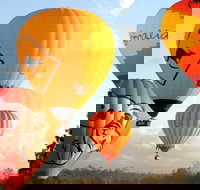 Natural Bridge  Springbrook Waterfalls Tour  Hot Air Balloon with Breakfast