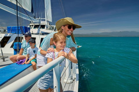 Ultimate 3-Day Great Barrier Reef Cruise Pass - New Castle Tourism 0