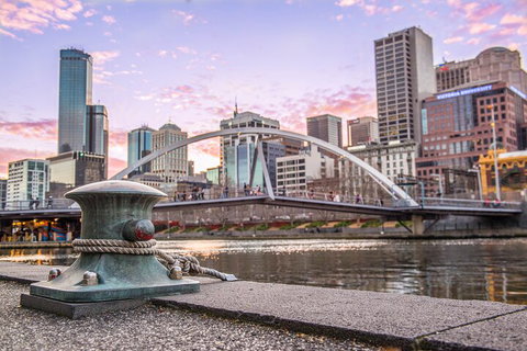 Summer Twilight Cruise On The Yarra River - Newcastle Accommodation 4