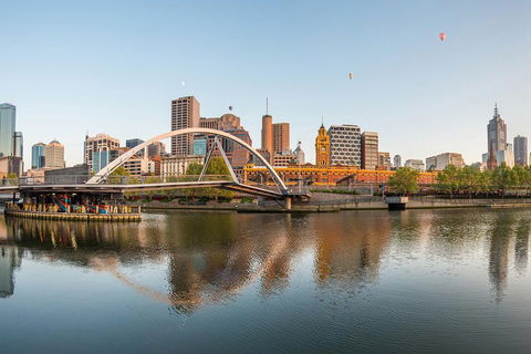 See Melbourne With A Local: Private & Personalized - Newcastle Accommodation 1