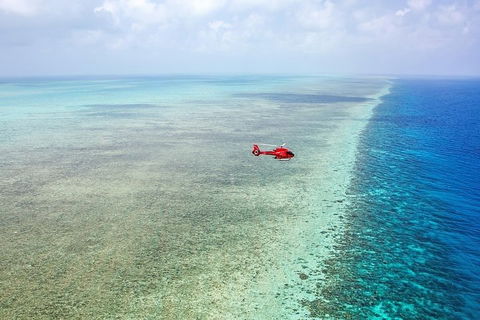 Ultimate Great Barrier Reef And Rainforest 45-minute Helicopter Tour - New Castle Tourism 5