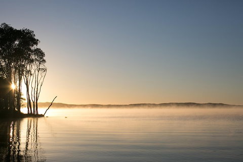Serenity Cruise To Australia's Everglades - New Castle Tourism 0