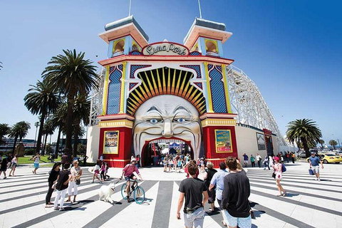 Private Full Day Melbourne City Tour With Local Guide - Newcastle Accommodation 0